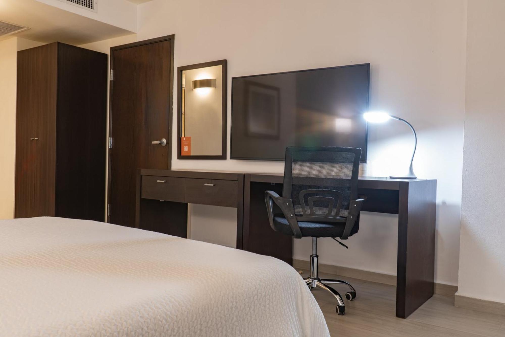Fiesta Hotel Tepic